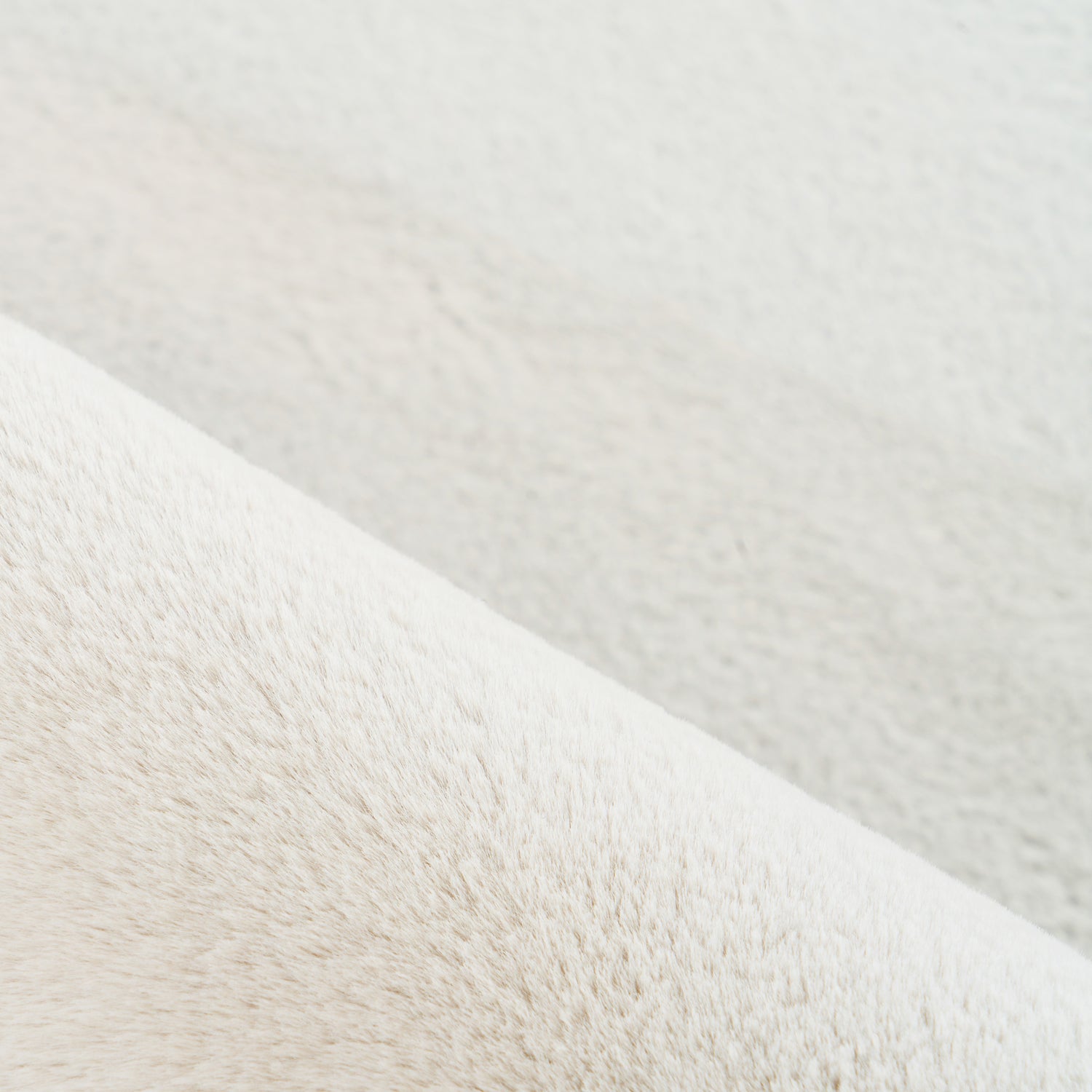 PUFFY PLUSH RUGGED, 5100 CREAM