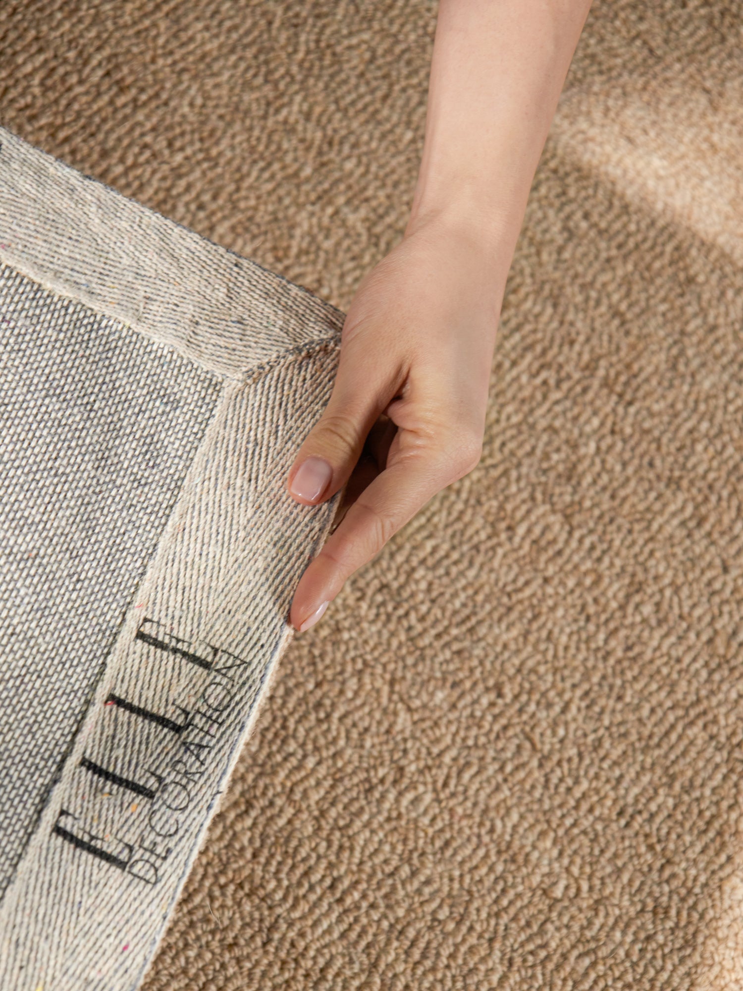 ELLE DECORATION PURISTIC FIN BOUCLE ULLMATTA, KNUTAR NATURLIG BEIGE