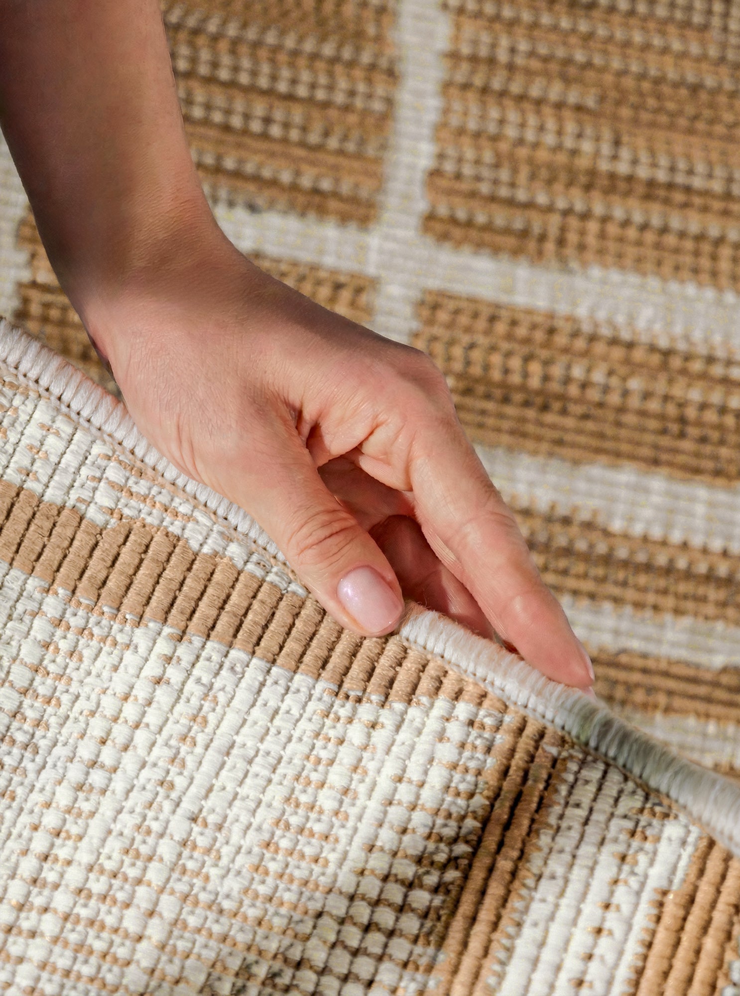TED BAKER HARINGEY PLATTVÄVD MATTA, CROUCH JUTE-VIT