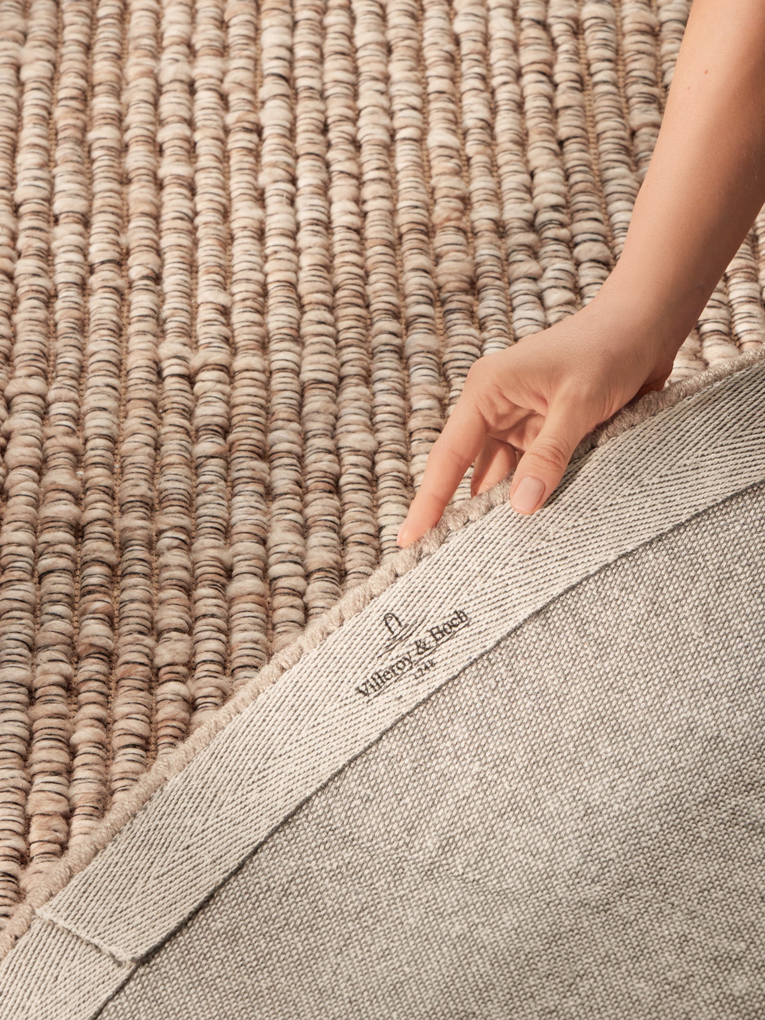 VILLEROY & BOCH 1852 BOUCLÉ-TÆPPE WILMA BEIGE MULTIFARVET