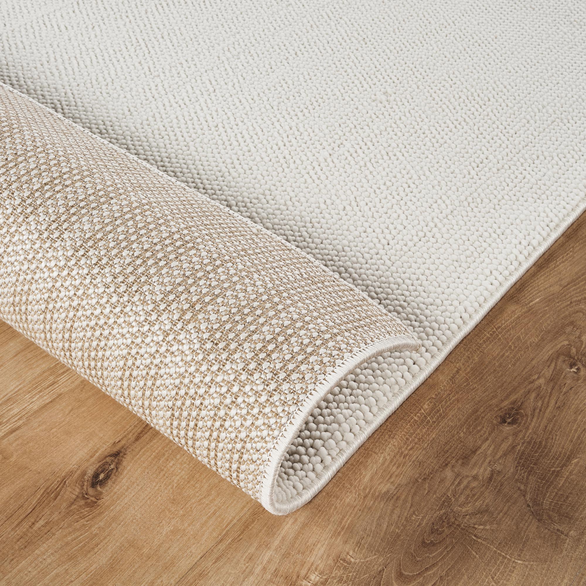 TUFFY MODERN MATTA, 300 VIT