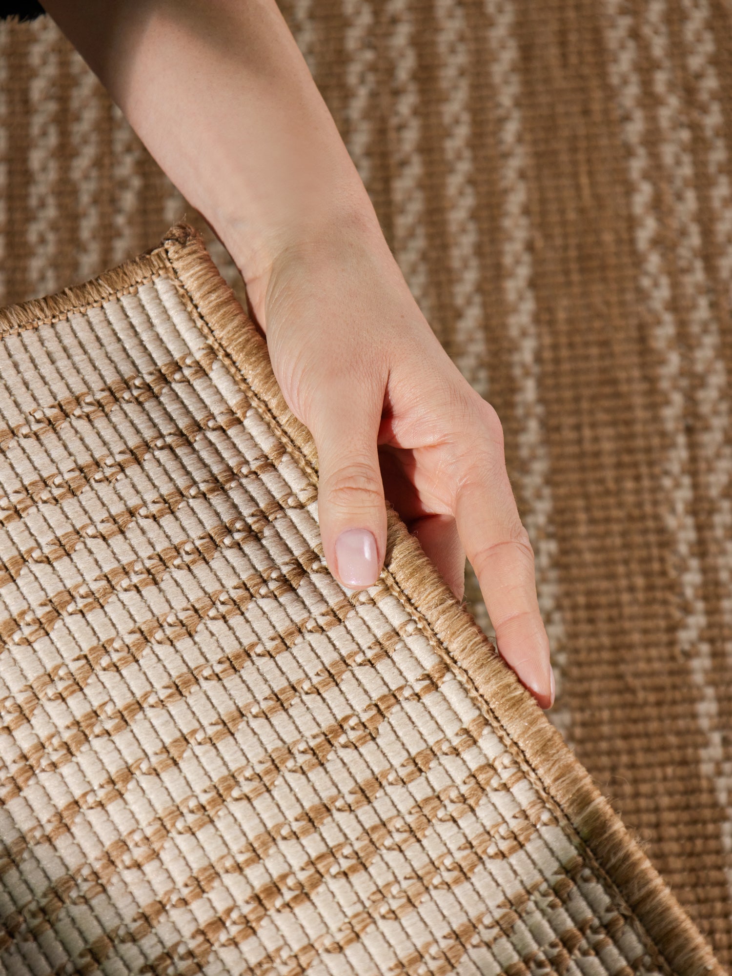 TED BAKER HARINGEY PLATTVÄVD MATTA, ALLINGTON JUTE-VIT