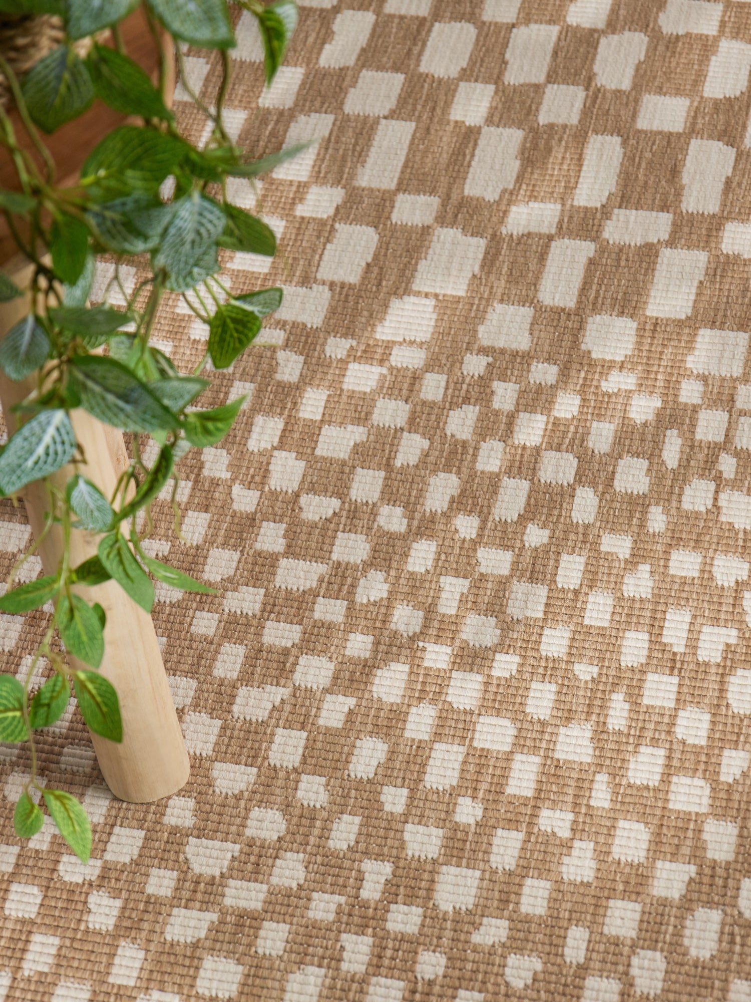 TED BAKER HARINGEY FLATWOVE-MATTA, BARKHAM JUTE-VIT