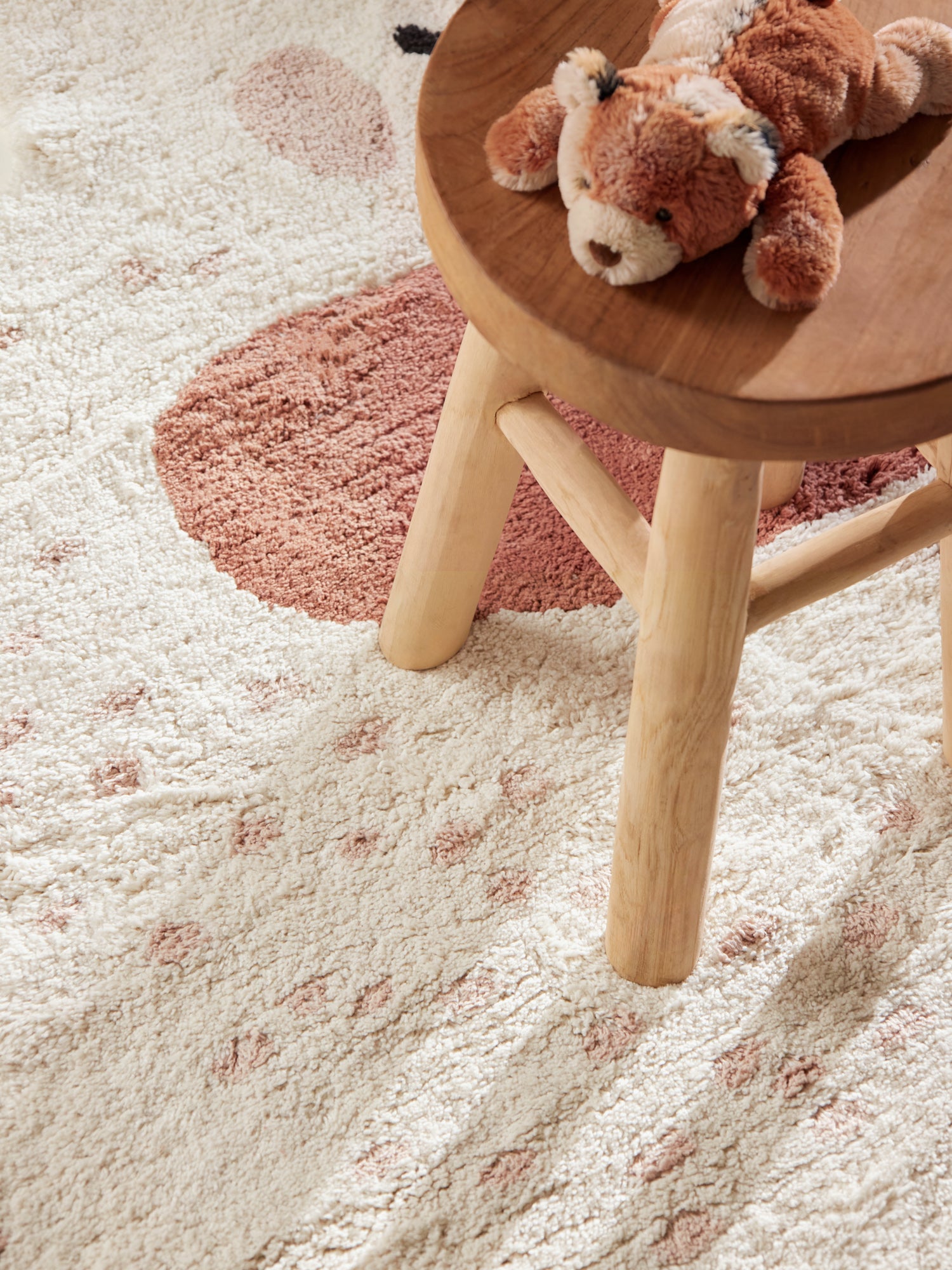 SNUGGLE BØRNETÆPPE, EMMI CREME MULTI