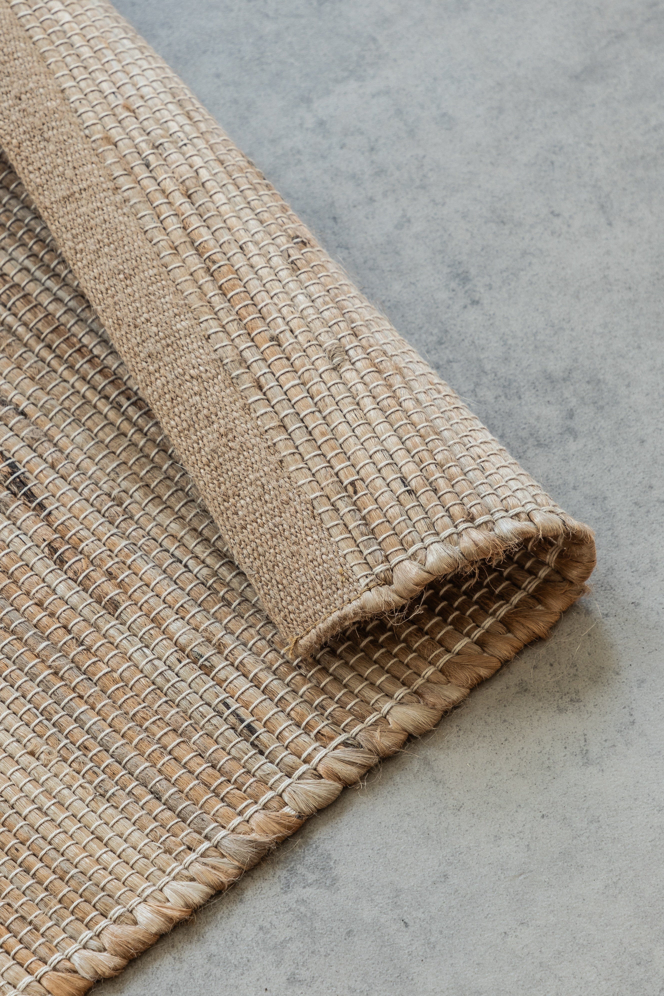HANDVÄVLAD JUTEMATTA, BEIGE - 105961