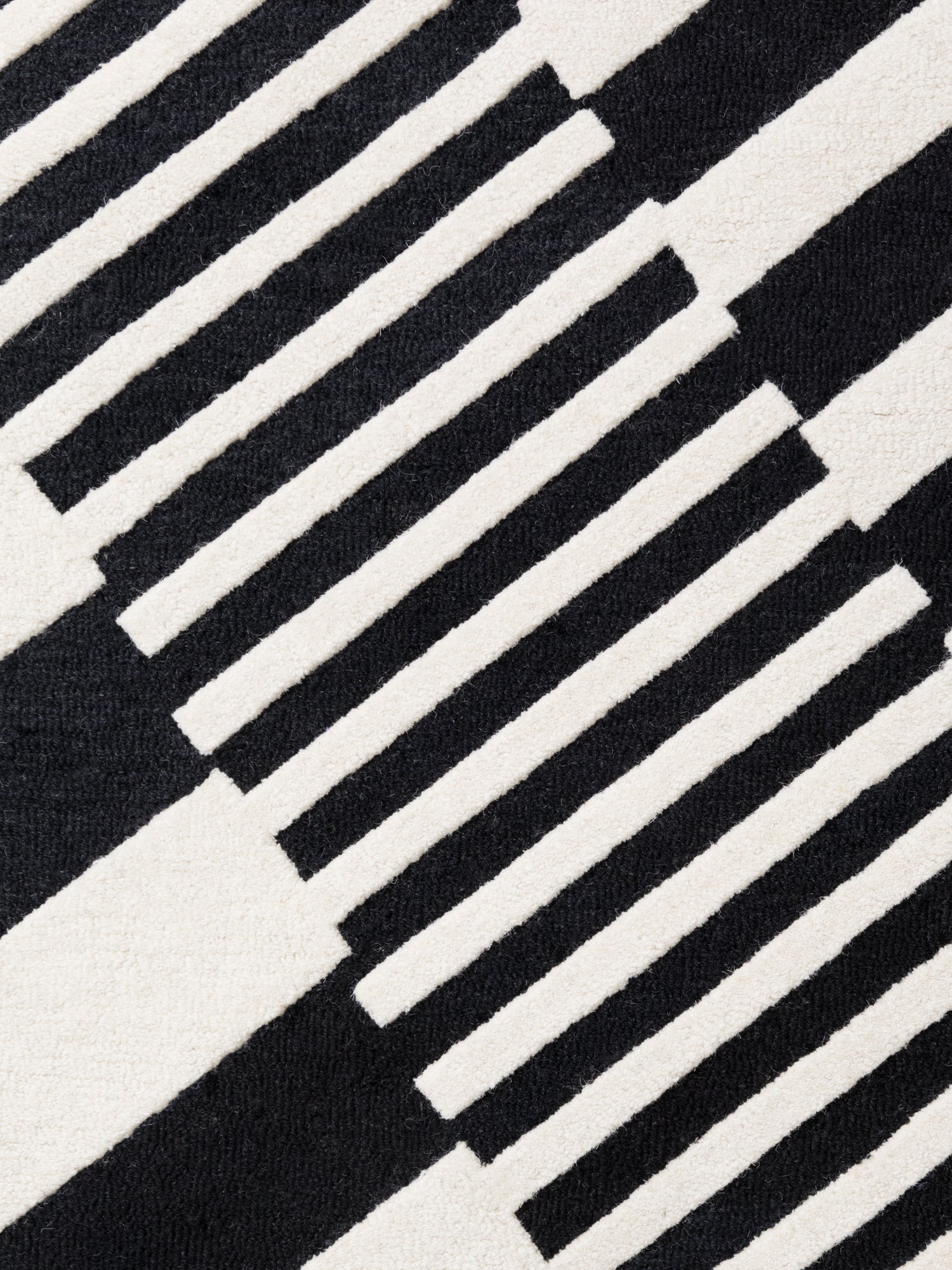 ELLE DECORATION STRYVE ULLMATTA FLUX, SVART-VIT