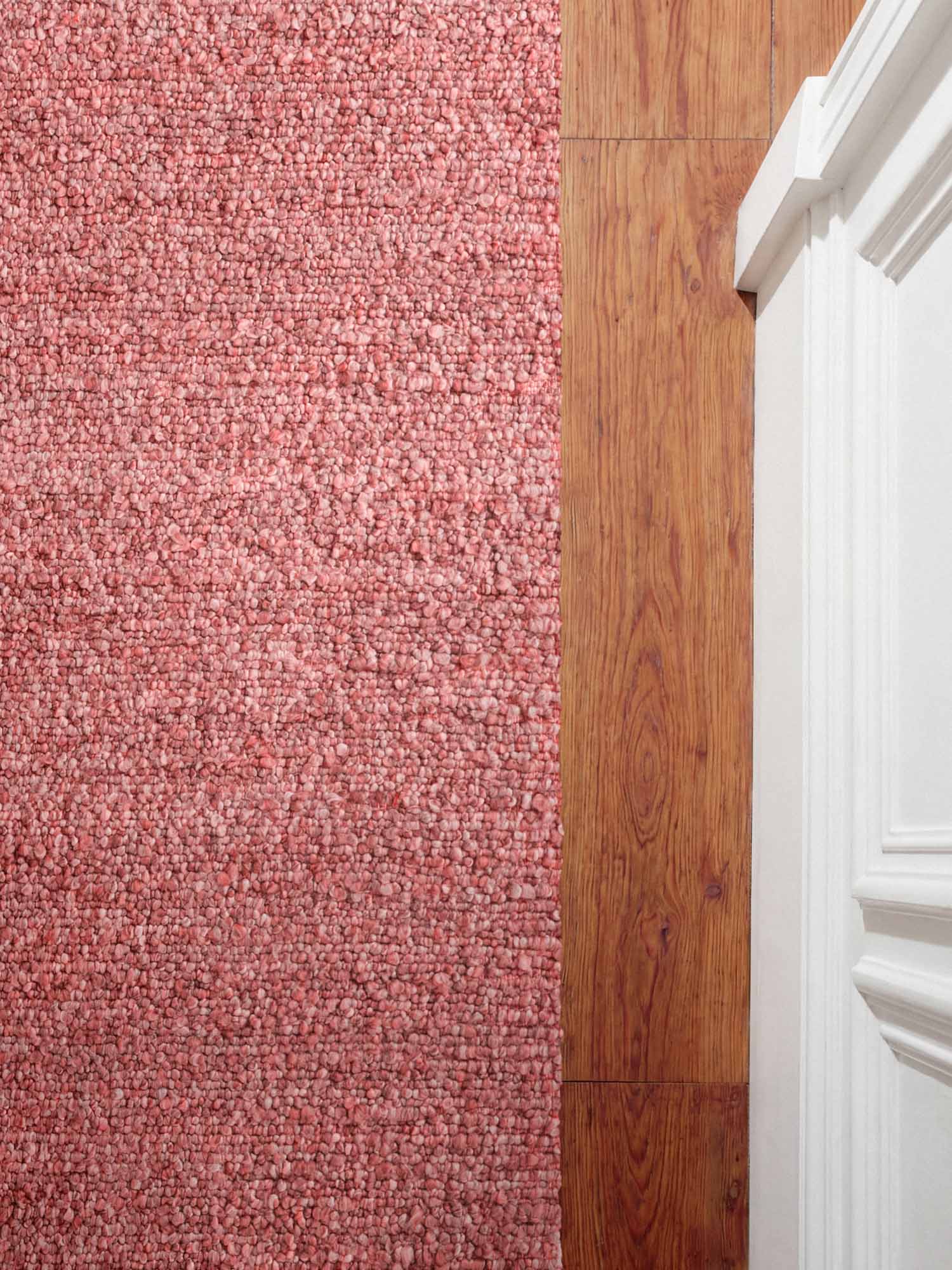 TED BAKER NOTTING HILL MJUK BOUCLE KORT LAGGIGT MATTA, PORTOBELLO MÖRKROSA