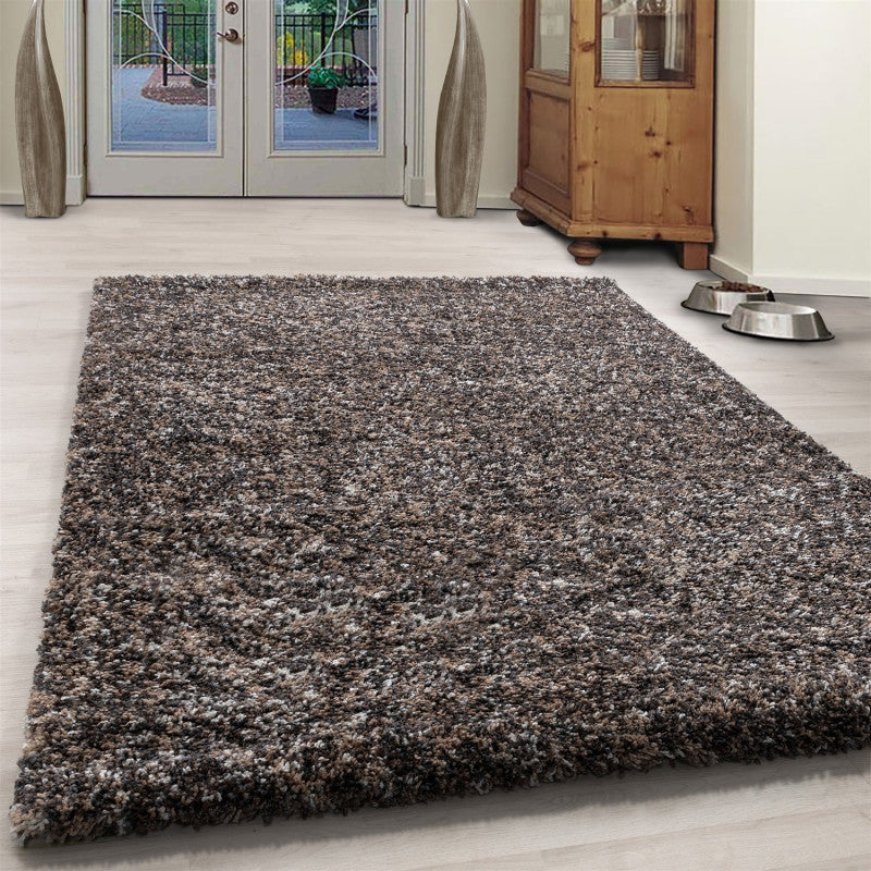 NJUT AV SHAGGY, 4500 TAUPE 